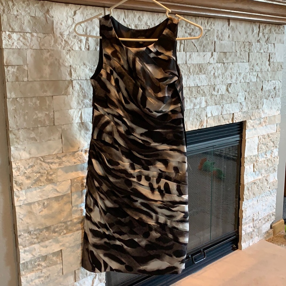 Ann Taylor Ruched Sheath Side Zip Fully Lined Size 4 Tank dress